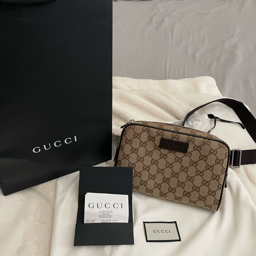 Gucci Cross Body Bag